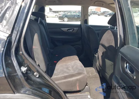 2015 Nissan Rogue S z USA, uszkodzony, nr VIN KNMAT2MT5FP557062